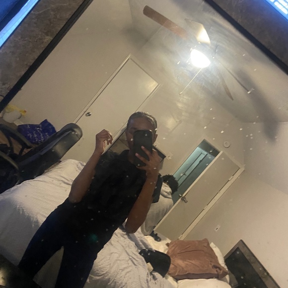 Meet your Posher, Riy - Picture 1 of 1